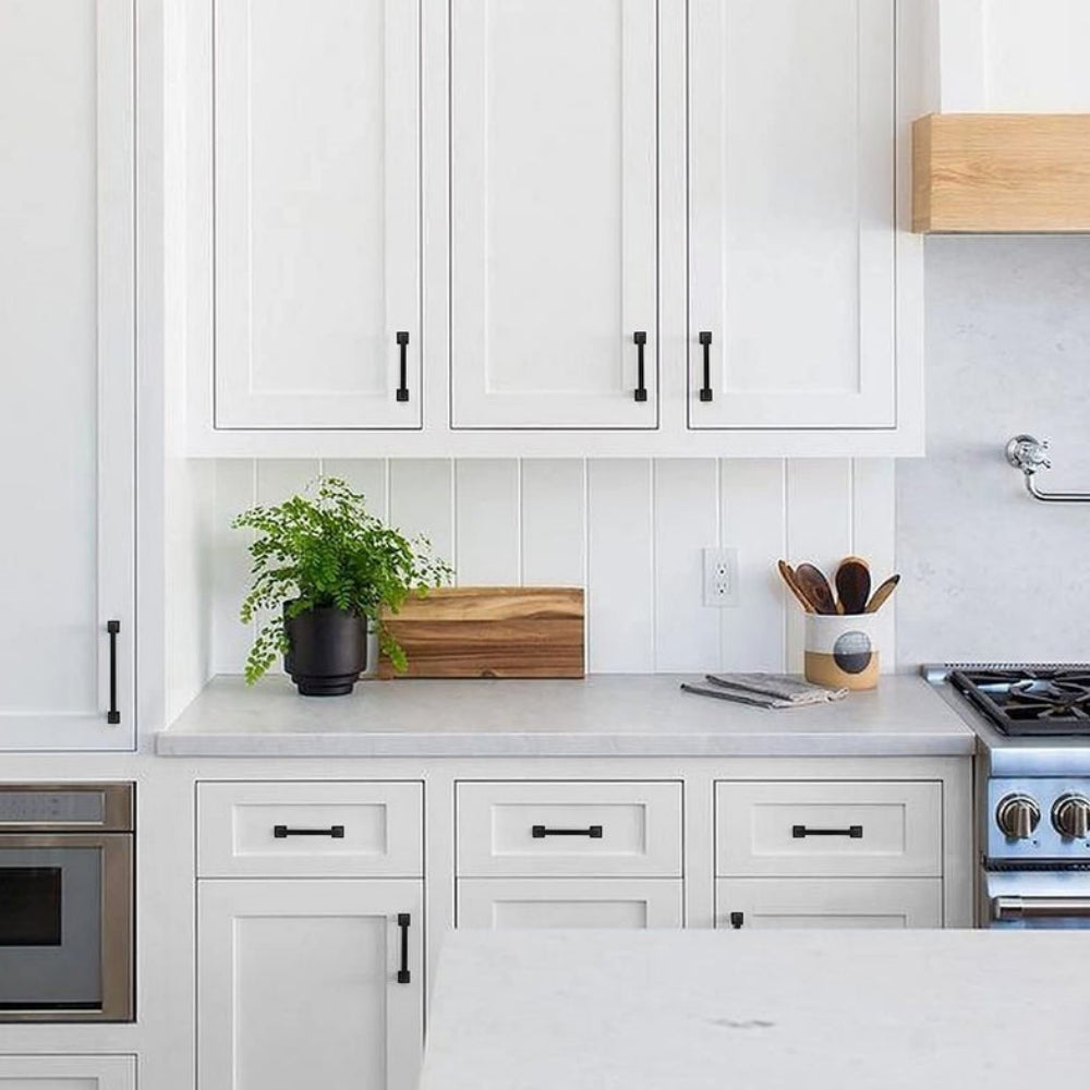 Comforsyco Squared Bar Cabinet Pulls and Drawer Handles