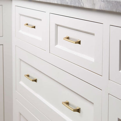 Comforsyco Squared Bar Cabinet Pulls and Drawer Handles