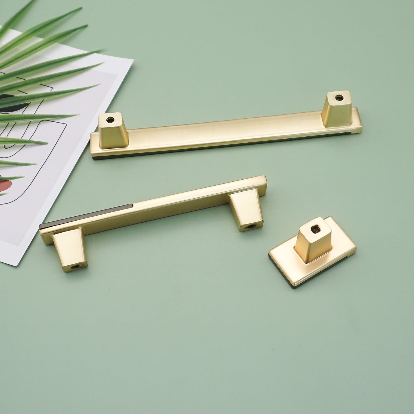 Comforsyco Two-Tone Cabinet Handles, Drawer Pulls, and Matching Knobs