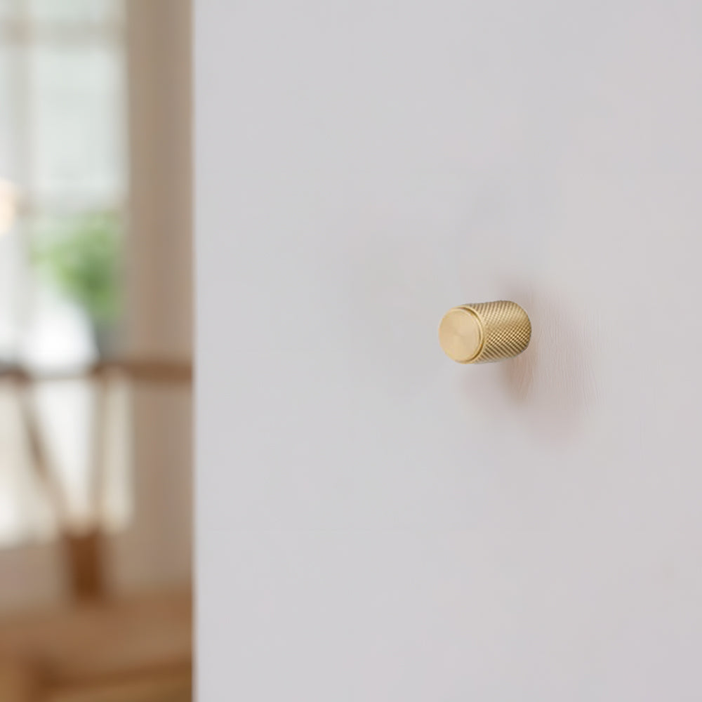 Comforsyco Two-Tone Knurled Cabinet Pulls and Knobs