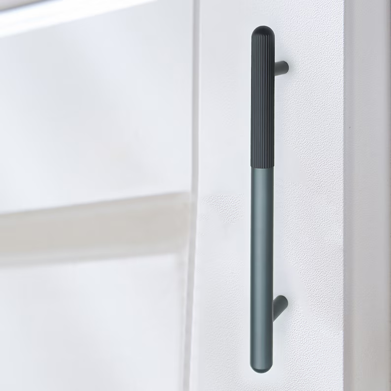 Comforsyco Two-Tone Striped Cabinet Pulls and Knobs