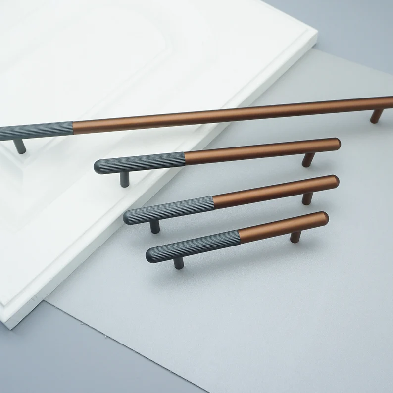 Comforsyco Two-Tone Striped Cabinet Pulls and Knobs