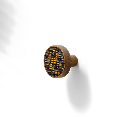 Grid-Textured Cabinet Pulls and Knobs for Kitchens