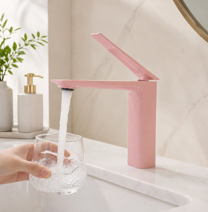 Lottin Modern Single-Handle Single-Hole Bathroom Sink Faucet