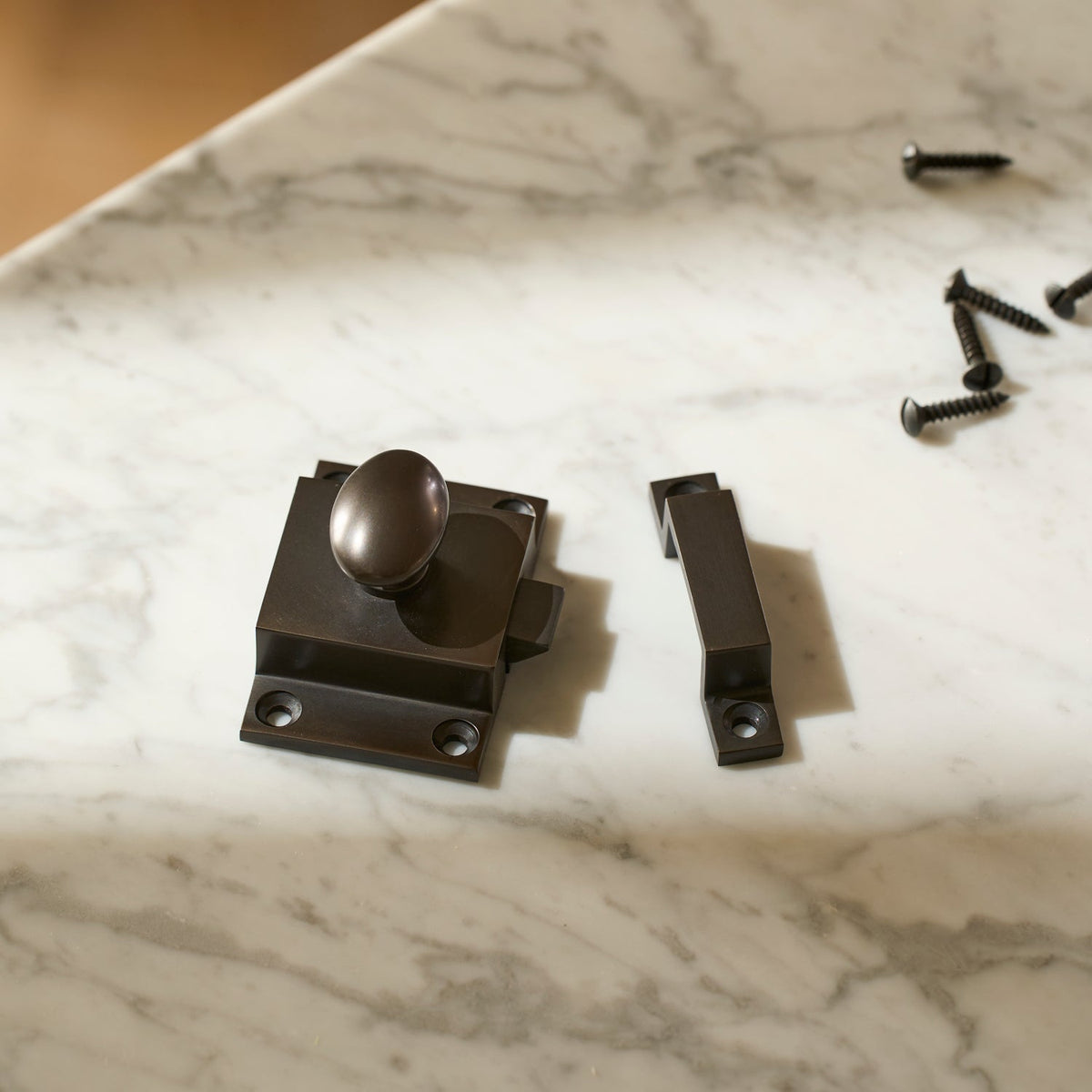 Cullum Turn Solid Brass Cabinet Latch