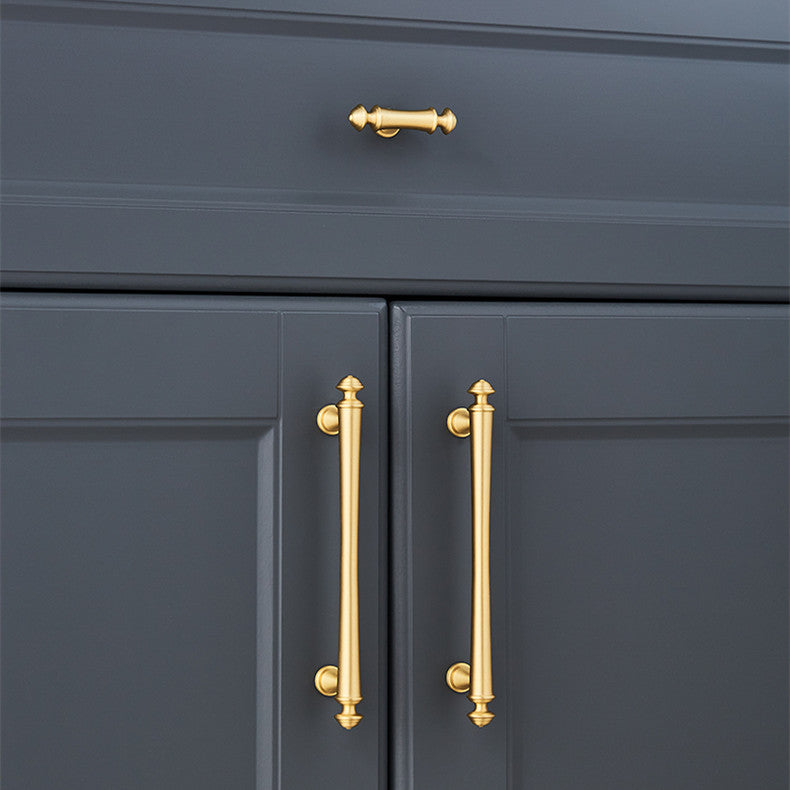 Traditional Brass Cabinet Pulls and T-Knobs