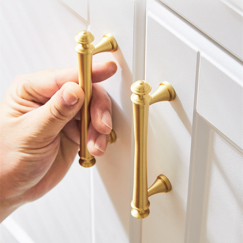 Traditional Brass Cabinet Pulls and T-Knobs