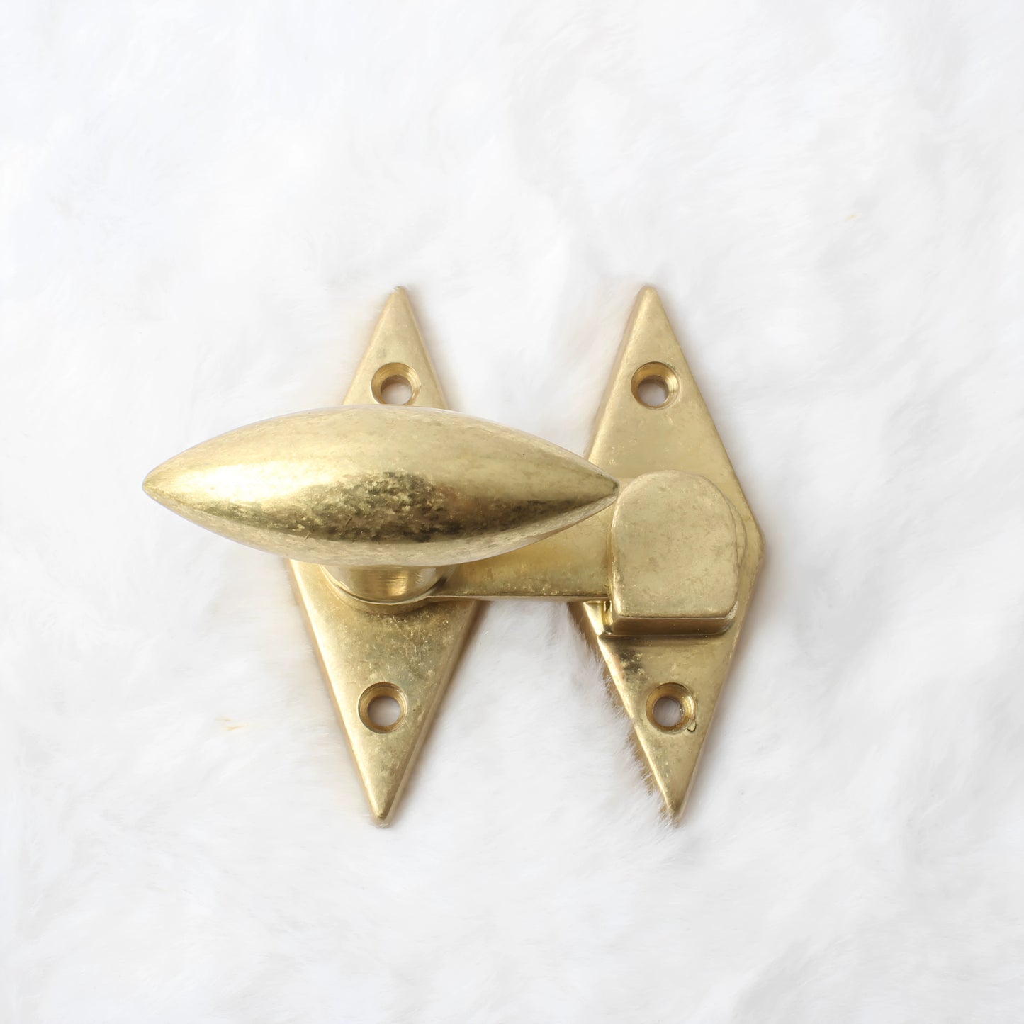 Radcliffe Decorative Turn Brass Cabinet Latch