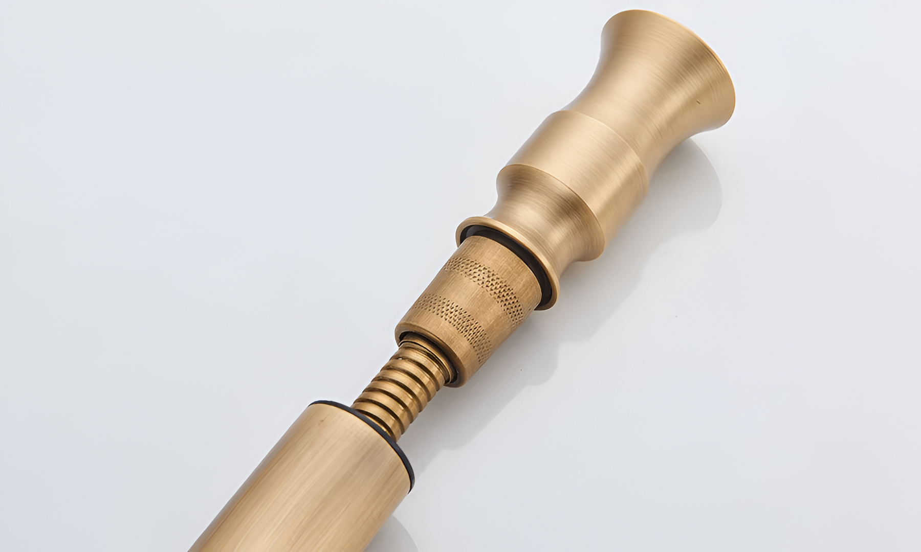 SWITCH BETWEEN MODES WITH EASE.