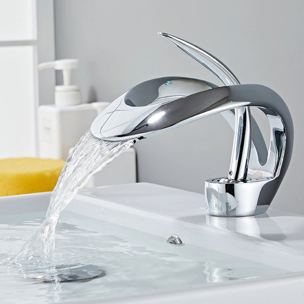 Veyra Modern Single-Hole Waterfall Bathroom Sink Faucet