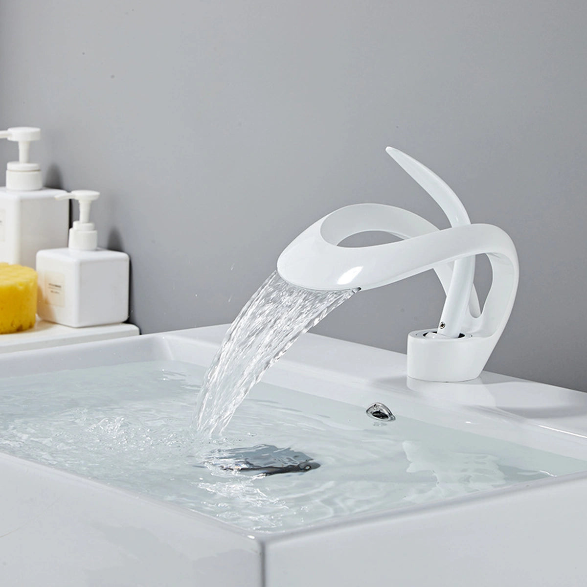 Veyra Modern Single-Hole Waterfall Bathroom Sink Faucet
