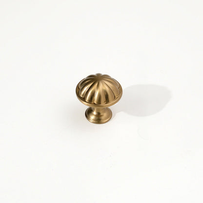 Decorative Finial Cabinet Pulls and Fluted Knobs