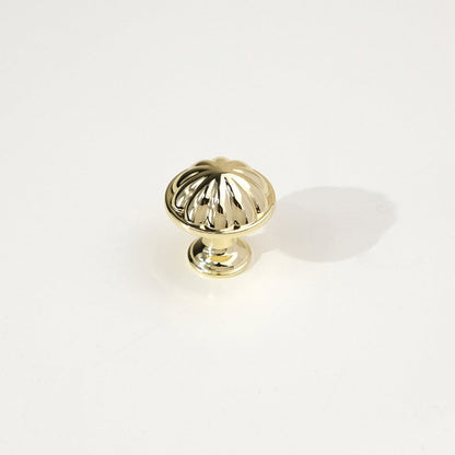 Decorative Finial Cabinet Pulls and Fluted Knobs