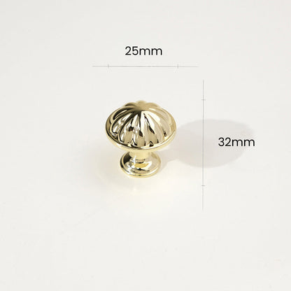 Decorative Finial Cabinet Pulls and Fluted Knobs