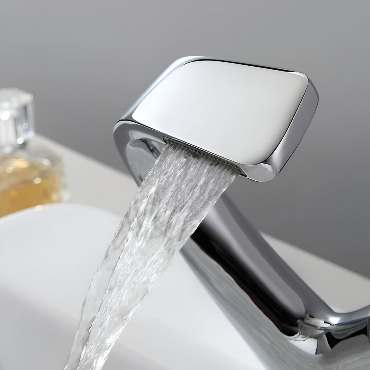 Rivora Modern Waterfall Basin Bathroom Sink Faucet, Single Handle Single Hole